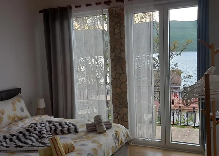 Roleo Guest House