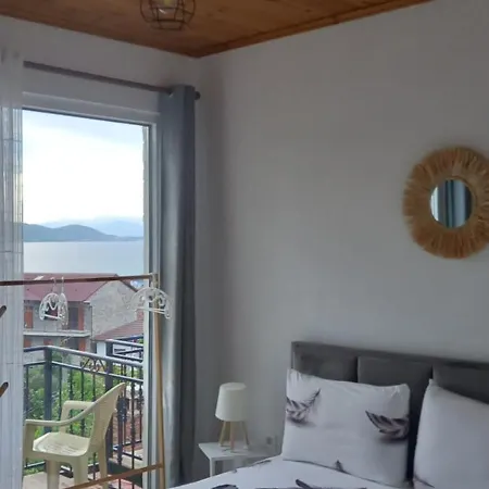 Roleo Guest House Lini Extérieur photo